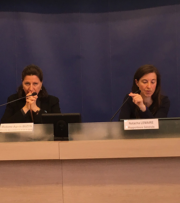 Agnès Buzyn Ministre des Solidarités et de la santé et Natacha Lemaire rapporteure du conseil